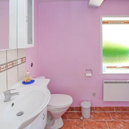 Сasa de vacaciones Lovely In Sams With 2 Bedrooms Brundby